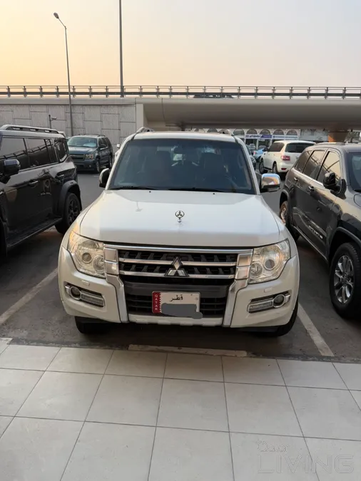 Mitsubishi Pajero 2015 — QatarLiving